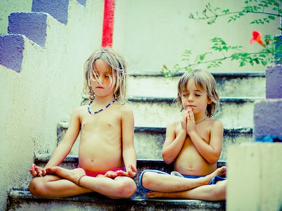 yoga enfant garcon